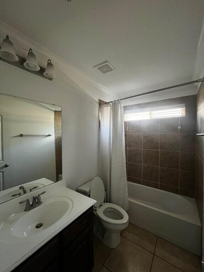Building Photo - 1508 Pillar Bluff Way