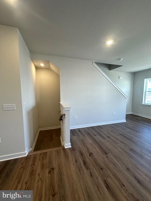 Building Photo - 17 Atkins Dr