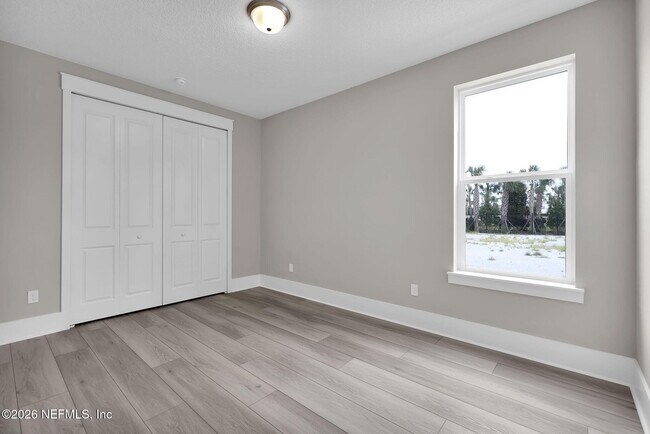 Building Photo - 202 Sutton Dr