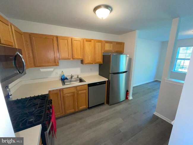 Building Photo - 102 Orchid Ln