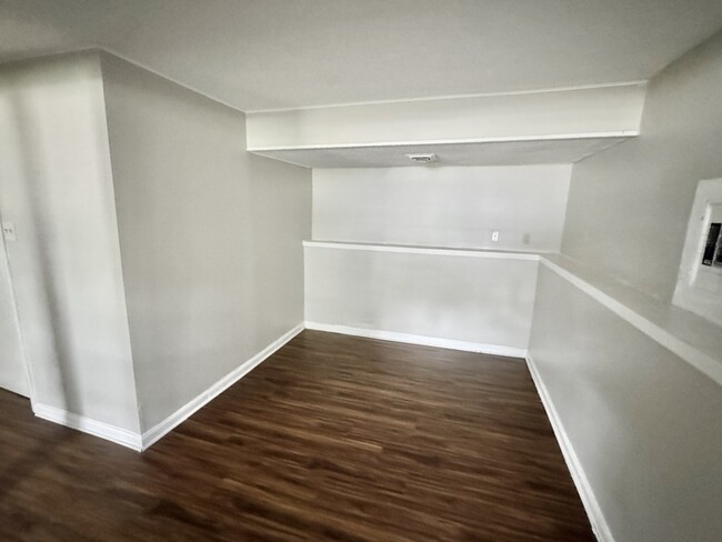 Building Photo - 4408 N Bay Dr