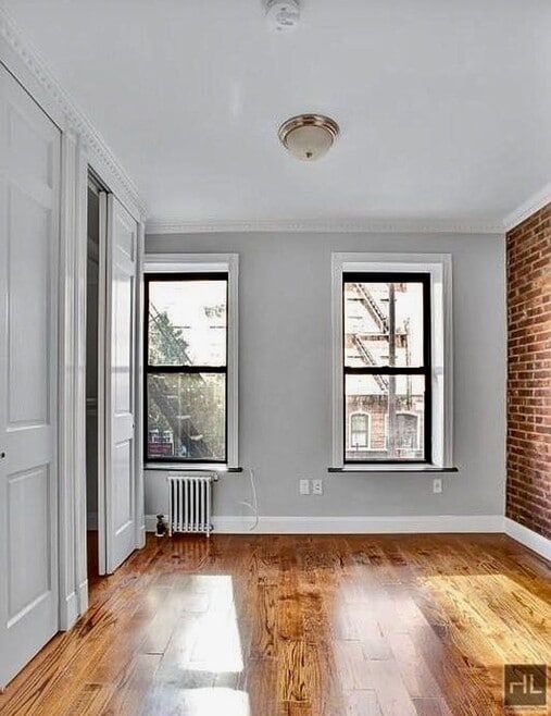 Building Photo - 47 E 1st St