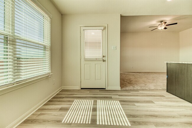 Building Photo - 8002 Vacek Meadows Loop