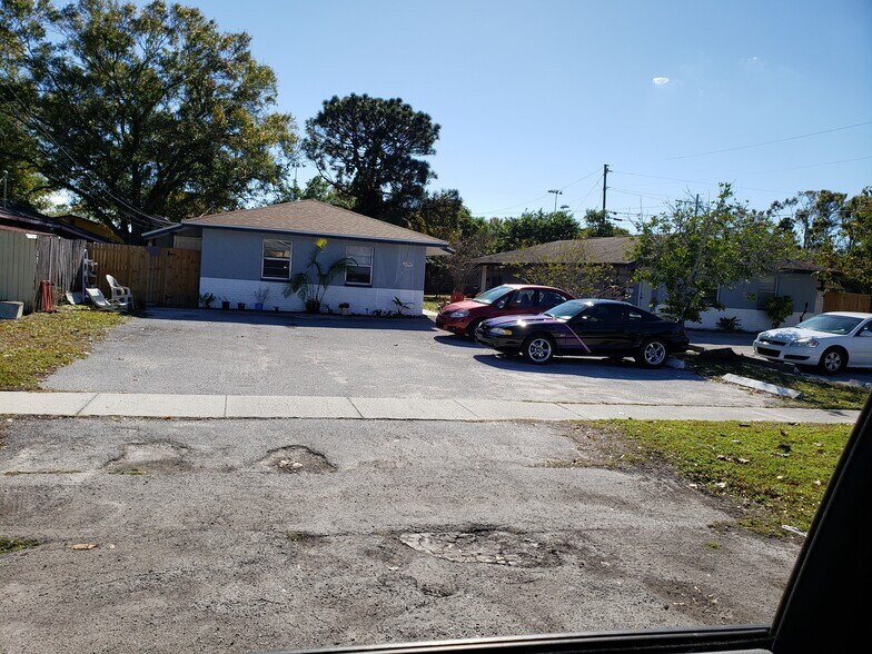 Building Photo - 3798 67th Ave N