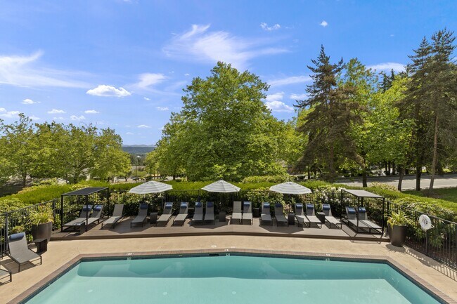 Building Photo - Skyline Redmond