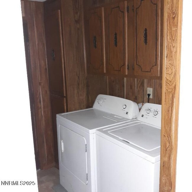 Building Photo - 630 Irish American Rd