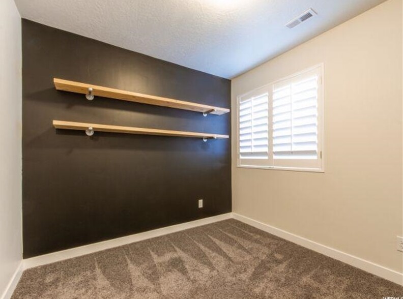 Building Photo - 364 S 780 E