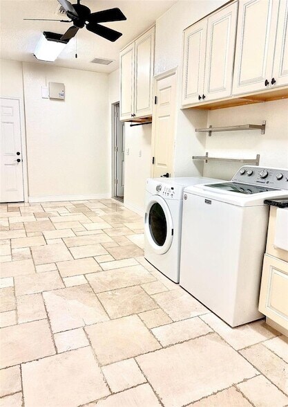 Building Photo - 3782 Kinsley Pl