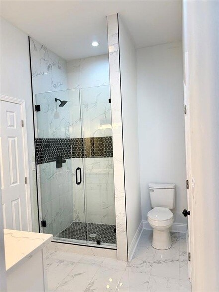 Building Photo - 8927 Fig St