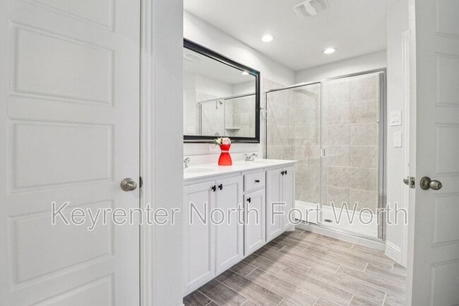 Building Photo - 6000 Bursey Rd