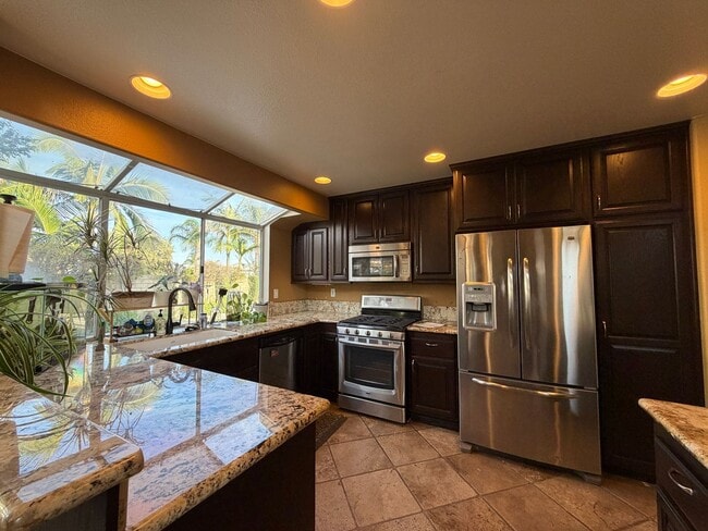 Building Photo - 1848 Eastgate Ave