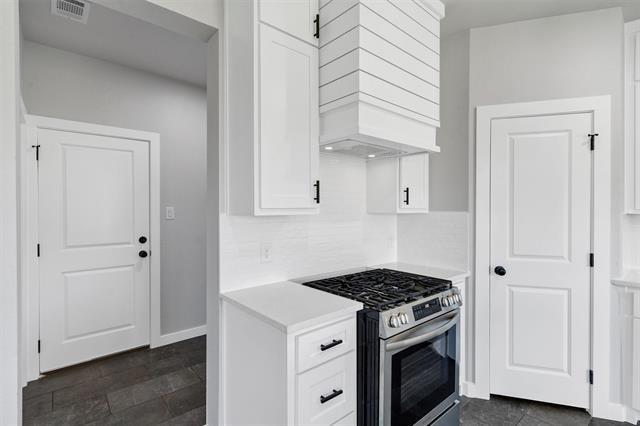 Building Photo - 576 Highview Ct