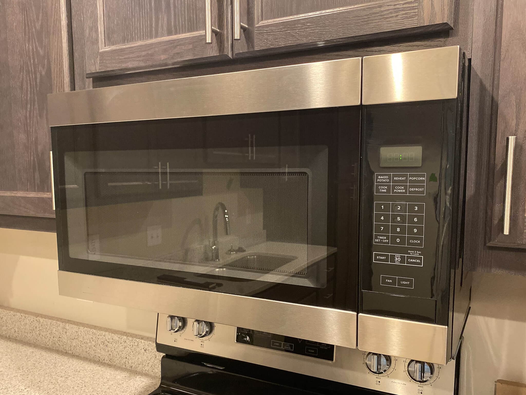 Building Photo - 950 Commercial St