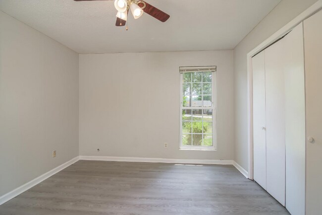 Building Photo - 2416 Winston Way
