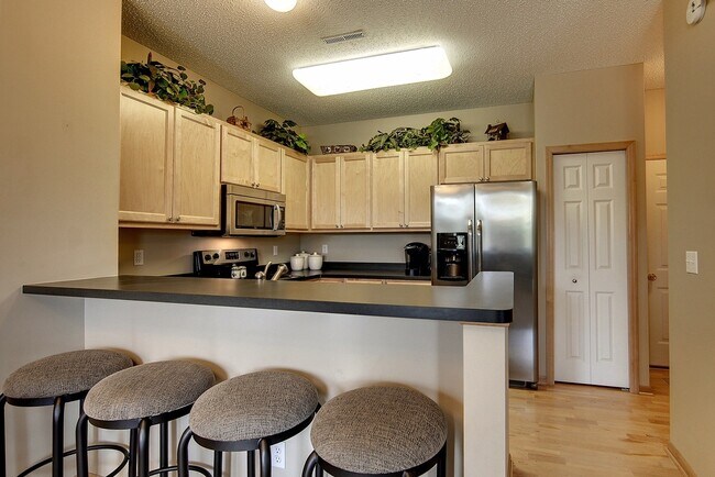 Building Photo - 1567 Legacy Pkwy E