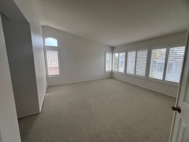 Building Photo - 1137 Avenida Sobrina