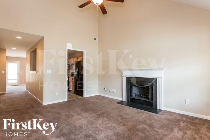 Building Photo - 605 Woodington Ln