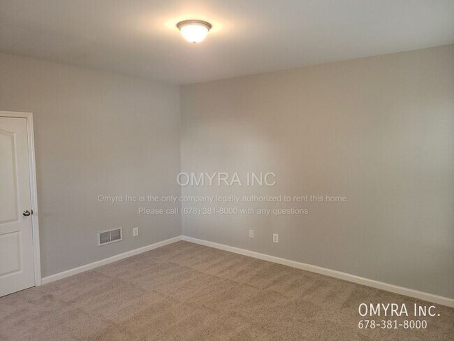 Building Photo - Luxurious 3 Bedroom Townhouse in Atlanta!