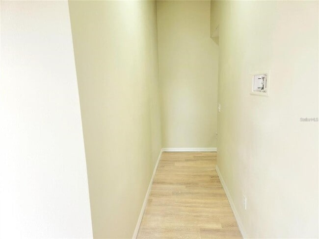 Building Photo - 218 Haversham Way