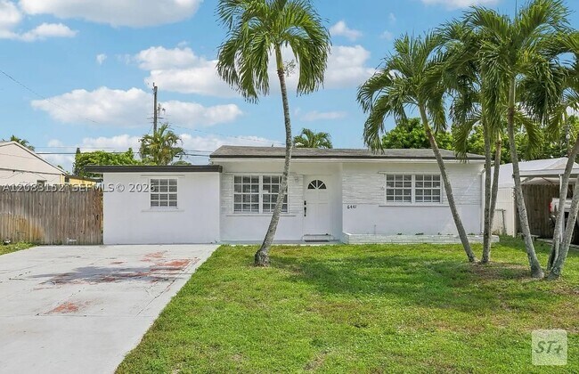 Building Photo - 6445 SW 22nd St
