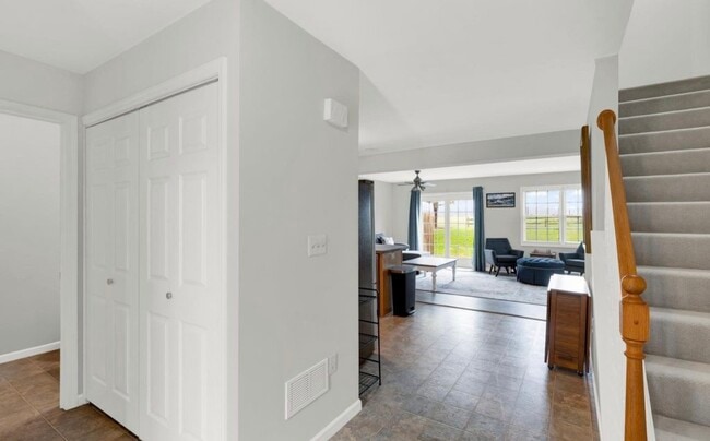 Building Photo - 81 Pebble Creek Dr