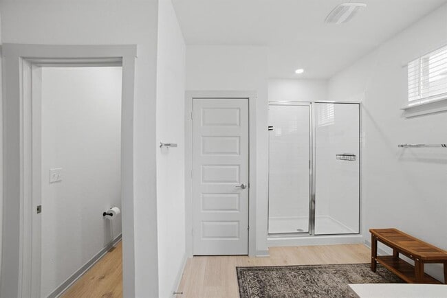 Building Photo - 3608 Overlord Ln