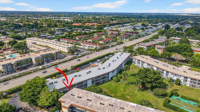 Building Photo - 2200 Springdale Blvd