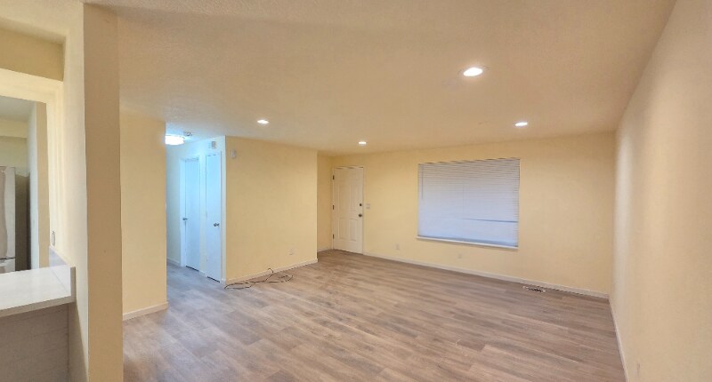 Building Photo - 13543 SW 64th Ave