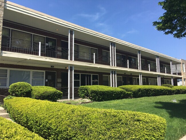 Primary Photo - 1001 N Harlem Ave