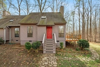 Building Photo - Adorable 3-Bedroom 1.5 Bath Townhome In A Peaceful Wooded Setting In Chapel Hill!