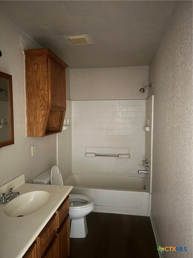 Building Photo - 4903 John David Dr