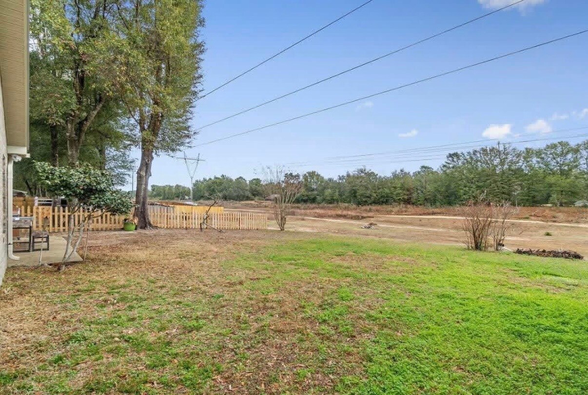 Building Photo - 4577 Top Flight Dr
