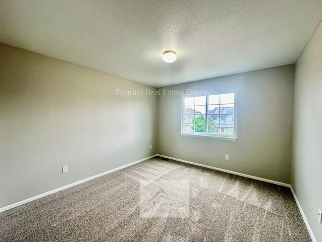 Building Photo - 4873 San Amels Way