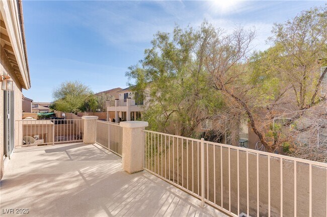 Building Photo - 523 Moses Lake Ct