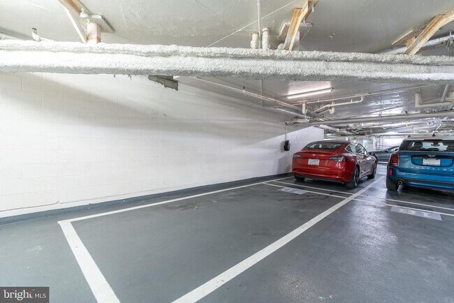 Building Photo - 2501 M St NW