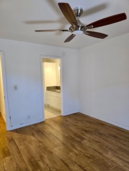 Building Photo - 1149 Via Montoya