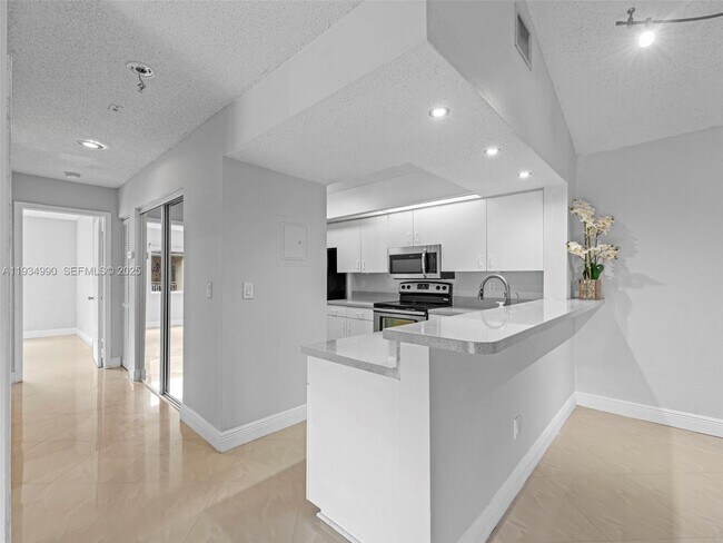 Building Photo - 18870 NW 57th Ave