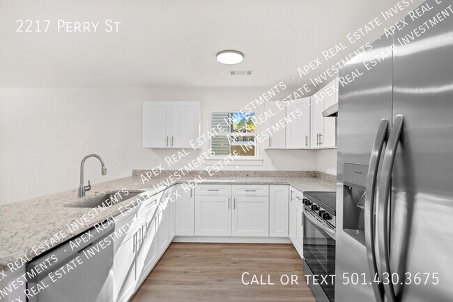 Building Photo - 2217 Perry St