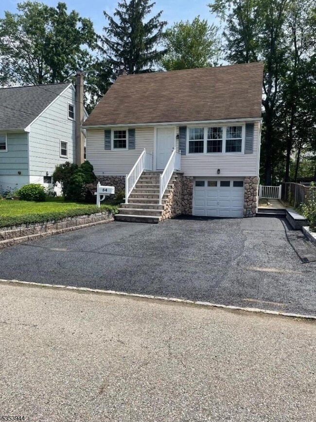Building Photo - 54 Pawnee Ave