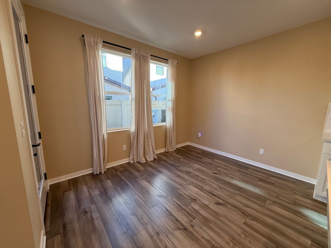 Building Photo - 4025 Spring Haven Ln