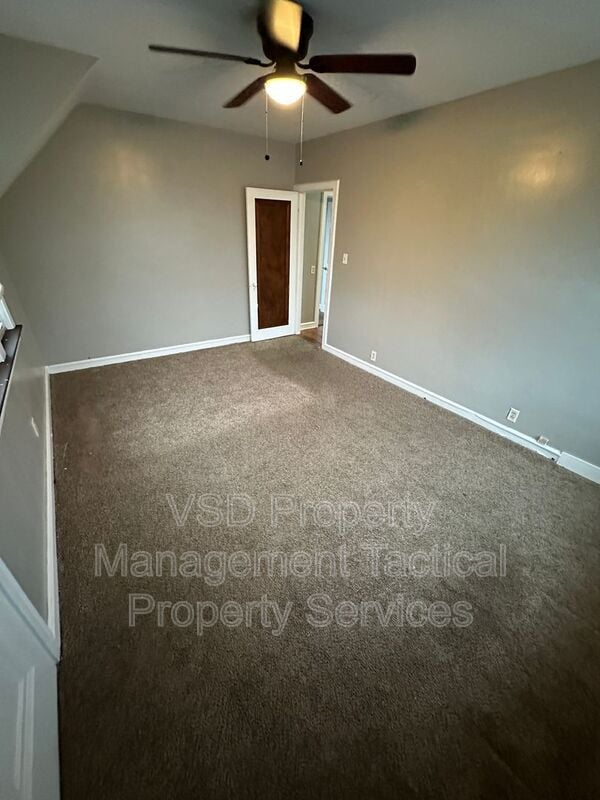 Building Photo - 10615 S Highland Ave