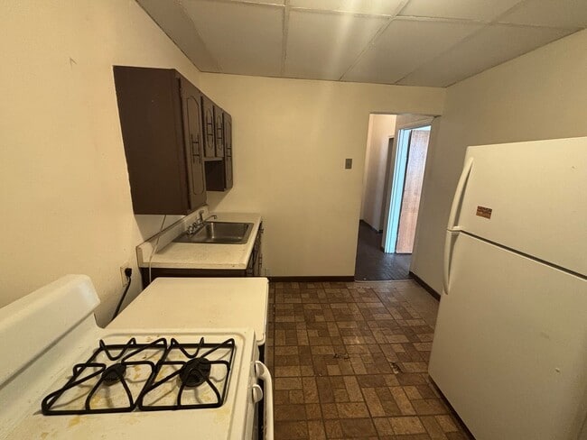 Building Photo - Check this Floor 2 for only $695/mo! But h...