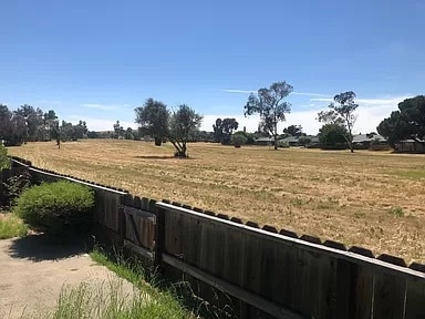 Building Photo - 1072 Bluebell Dr