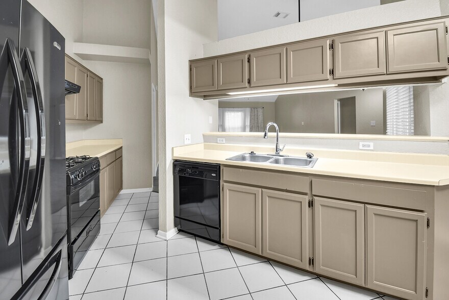 Building Photo - 1236 Sagebrush St