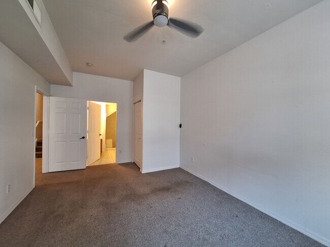 Building Photo - 4010 San Gallo Dr