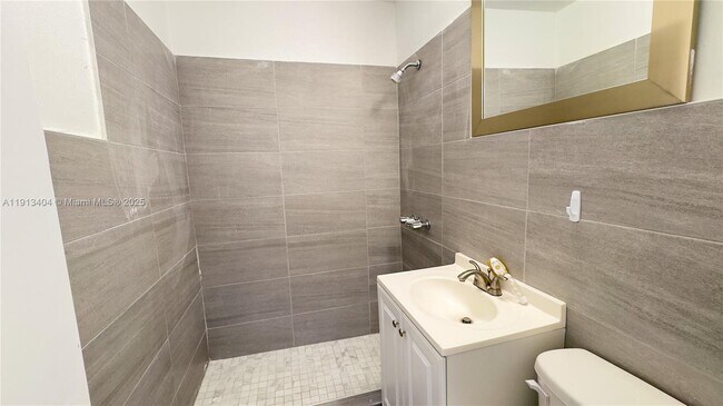 Building Photo - 1176 NW 48th St