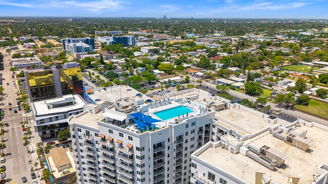 Building Photo - 1830 Radius Dr