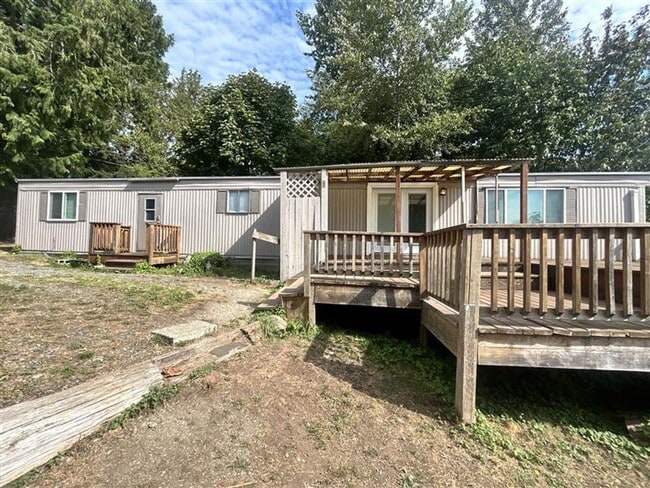 Building Photo - 3667 Waldron Dr