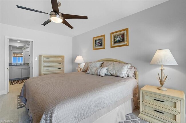 Building Photo - 25900 Hickory Blvd