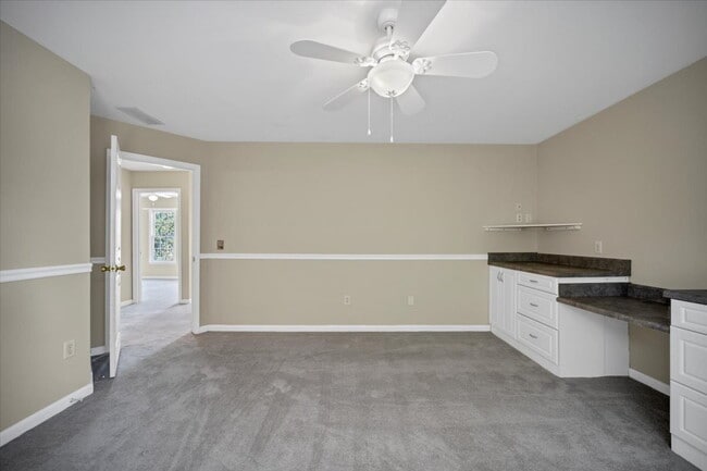 Building Photo - Move into this home and share in its appreciation with Acre.  See more at www dot acrehomes dot com